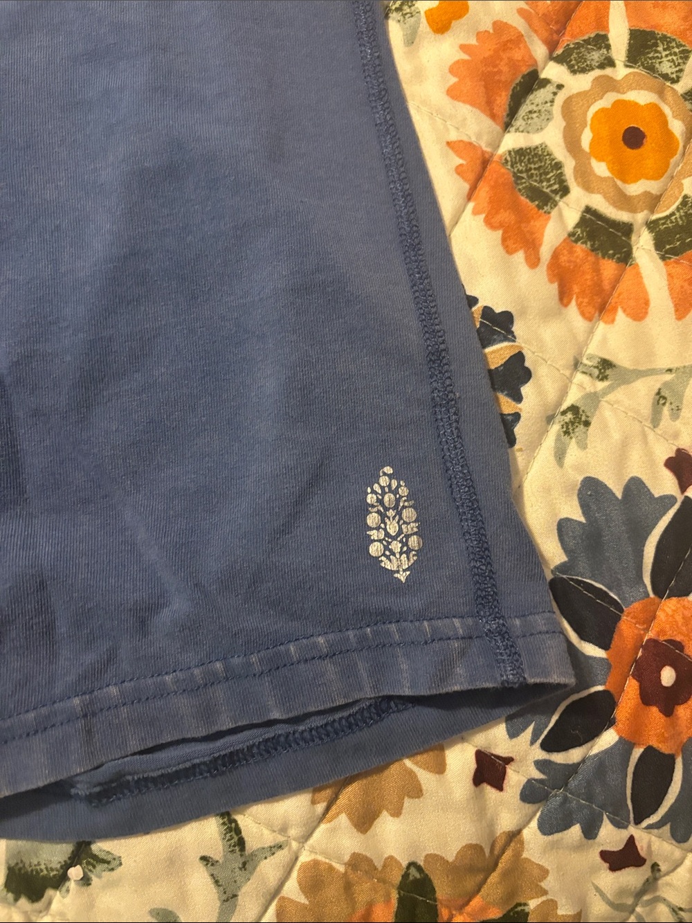 FP MOVEMENT SHORTS - Picture 2 of 5